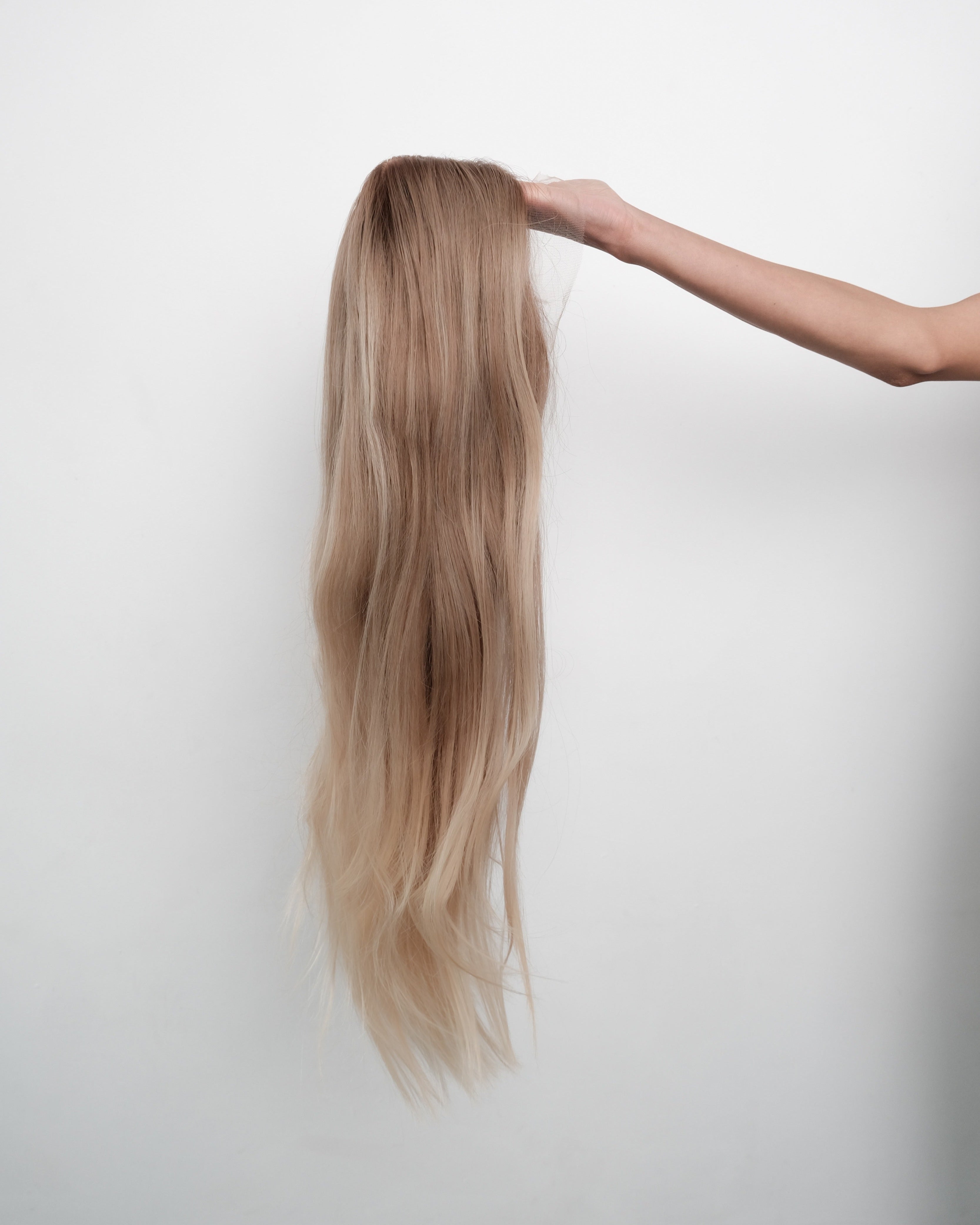 Aurora – Long Ash Blonde Balayage Lace Front