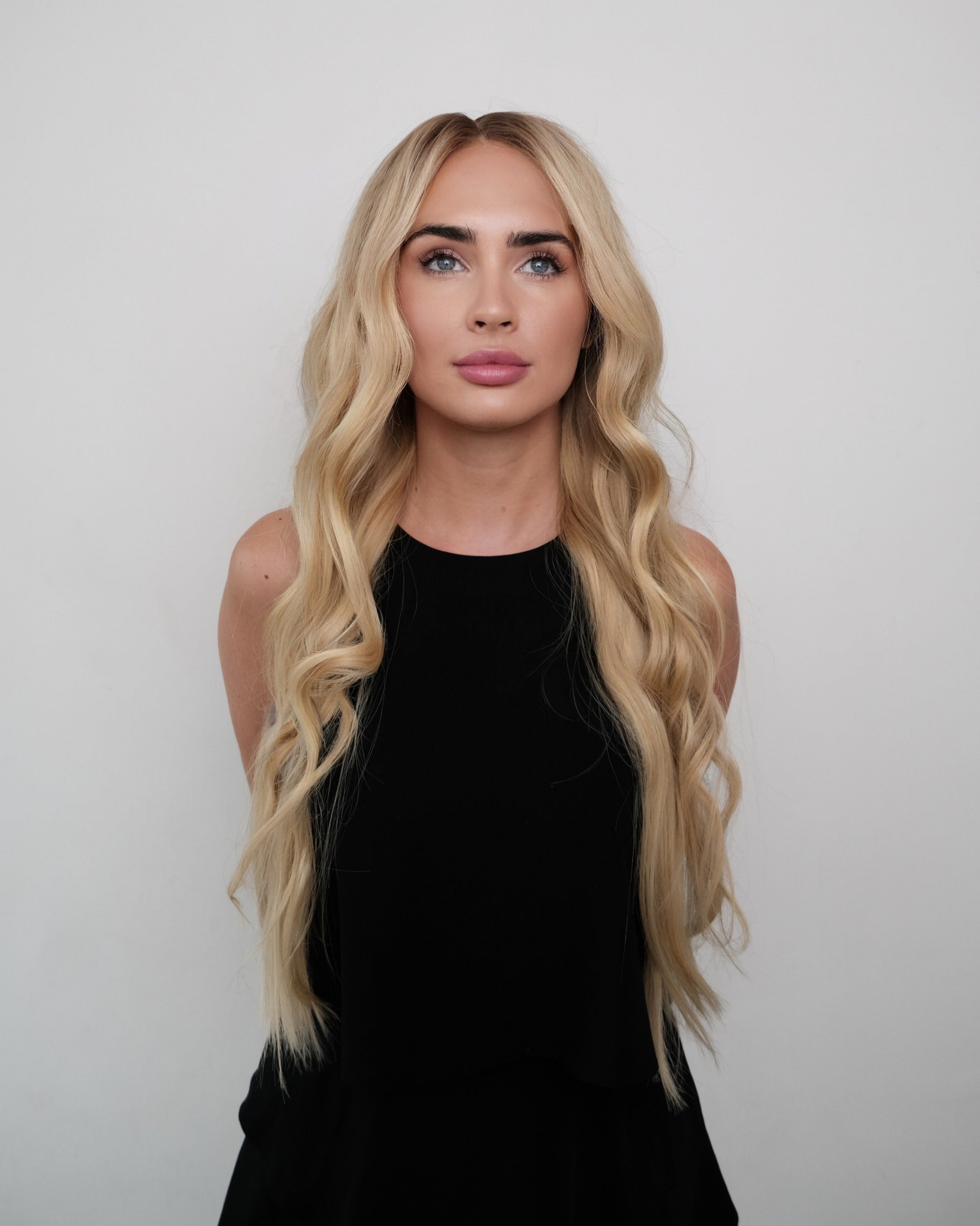 Sophia Long Golden Blonde Waves