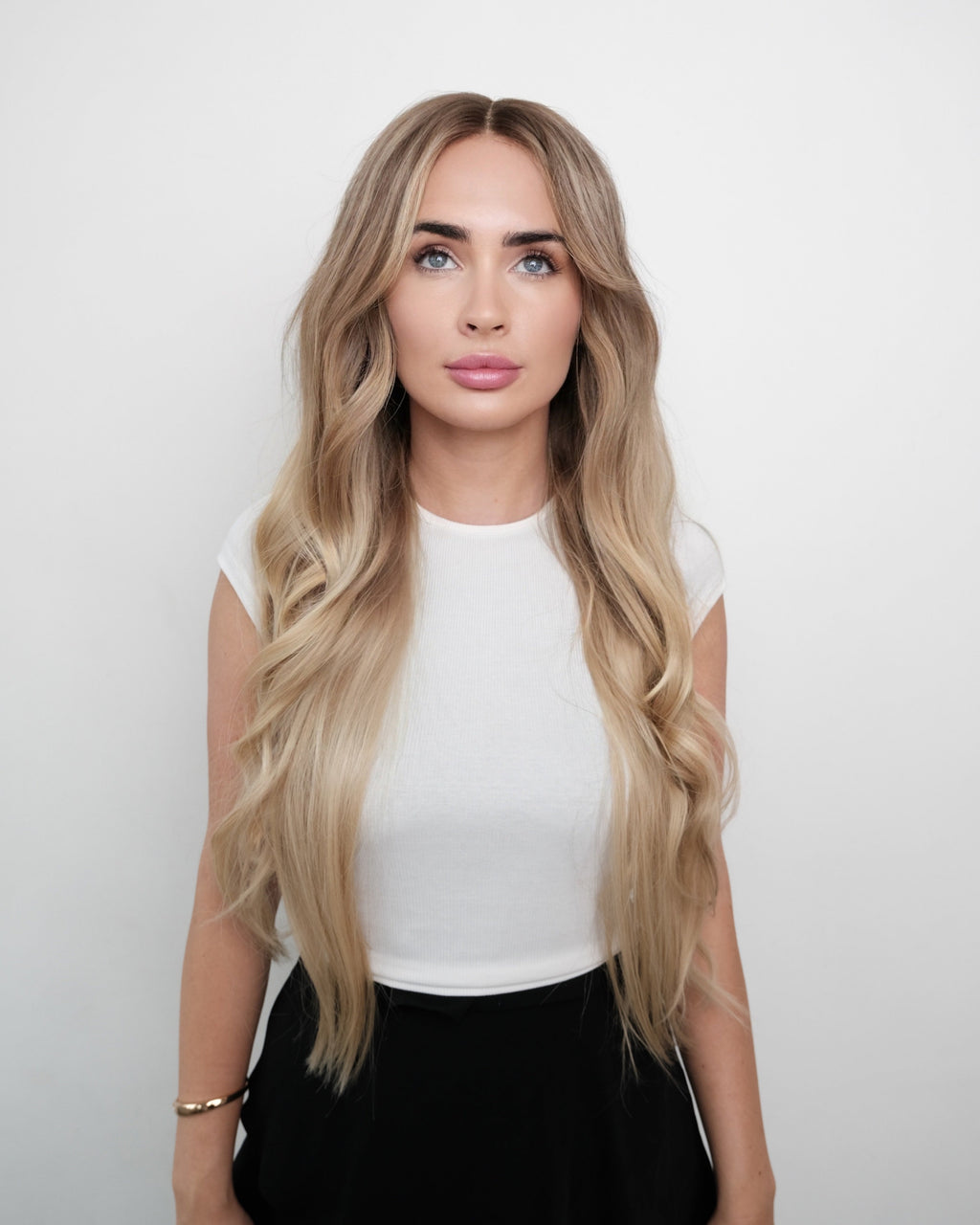 Luna Long Wavy Blonde Balayage